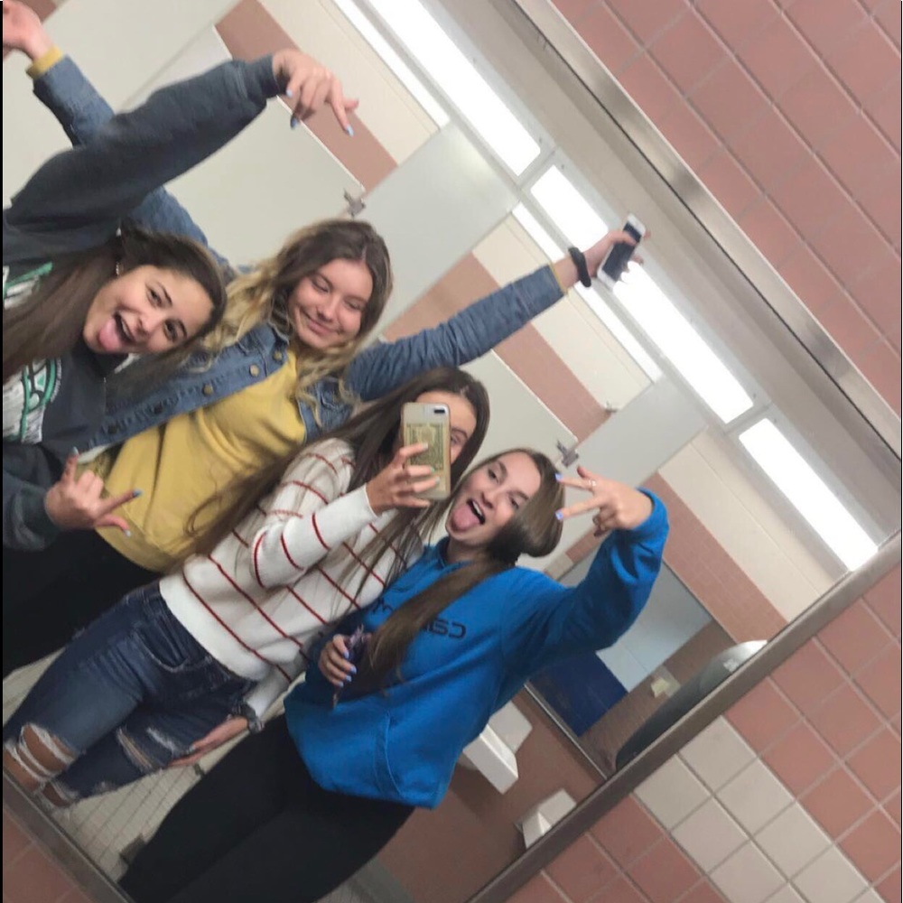 Meet your Posher, Jennifer